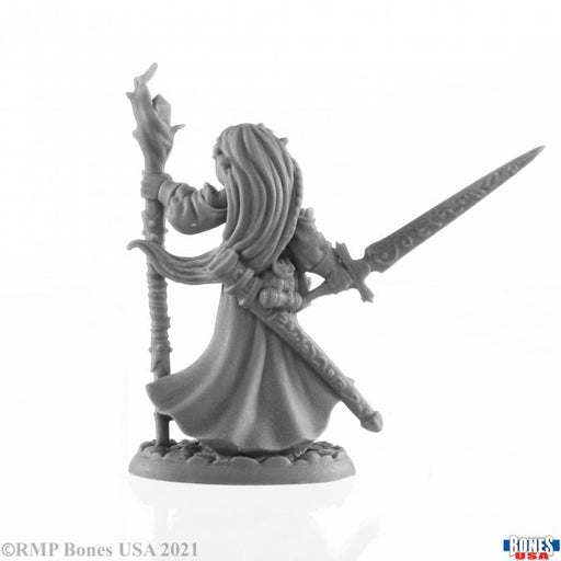 Reaper 30001: Lysette, Eleven Mage Dark Heaven Plastic Miniature